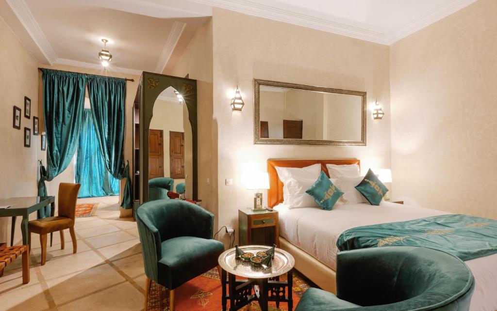 Piscine du riad