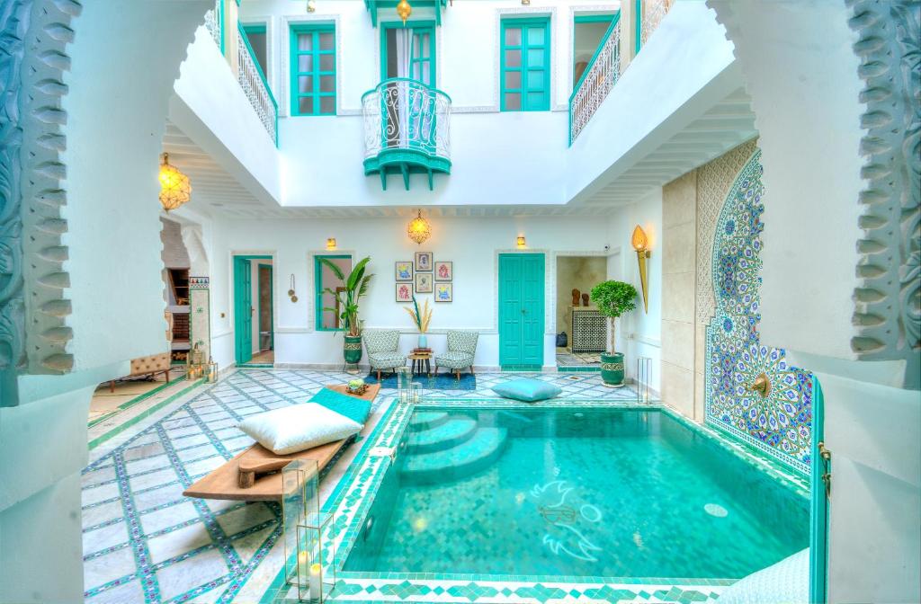 Riad Azur